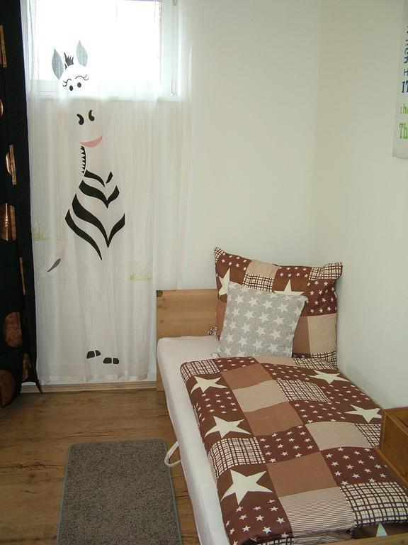 Korzó Apartman Kőszeg Habitación foto